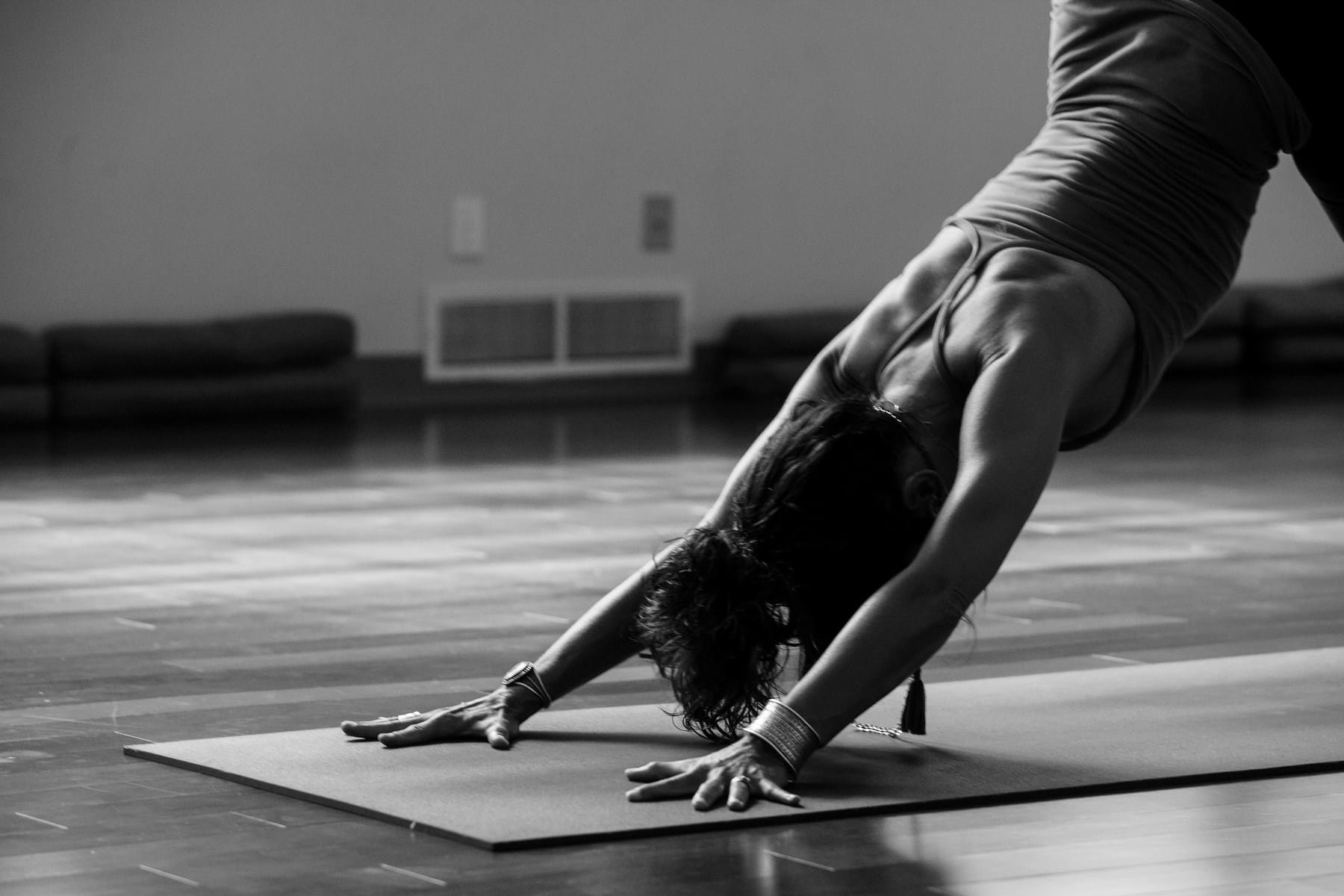 Tener clases de yoga en el trabajo no es cultura de empresa